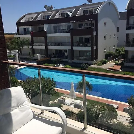 Agora Villas * Side